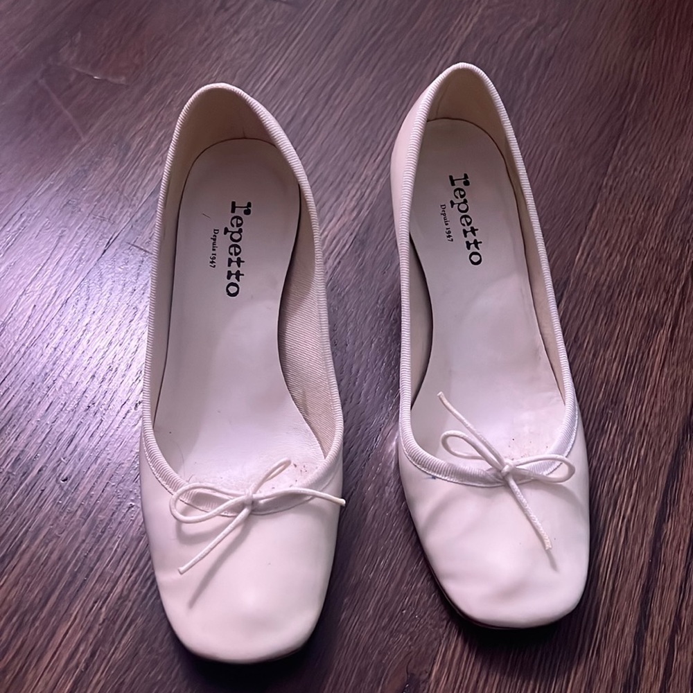 Repettos white